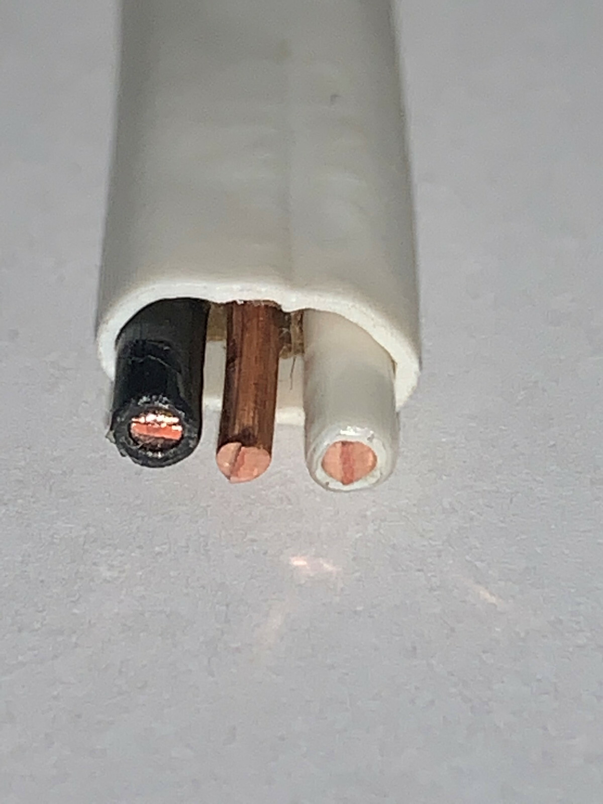 5 FT 14/2 NM-B W/GROUND HOUSE WIRE/CABLE gallery