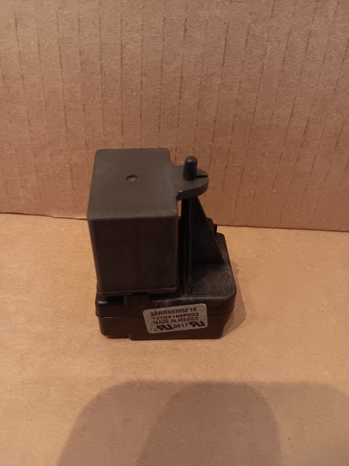 GE REFRIGERATOR START RELAY AND CAPACITOR PART# 197D6189P003 gallery