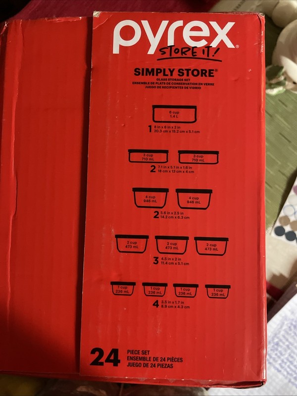 Pyrex Simply Store 24-Piece Glass Bakeware and Storage Set with Lids gallery