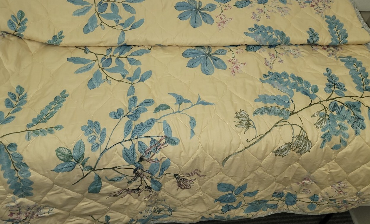 84" x 84" Comforter + 2 Shams Quilted Cream Pink LIght Blue Gray Backing SOFT gallery