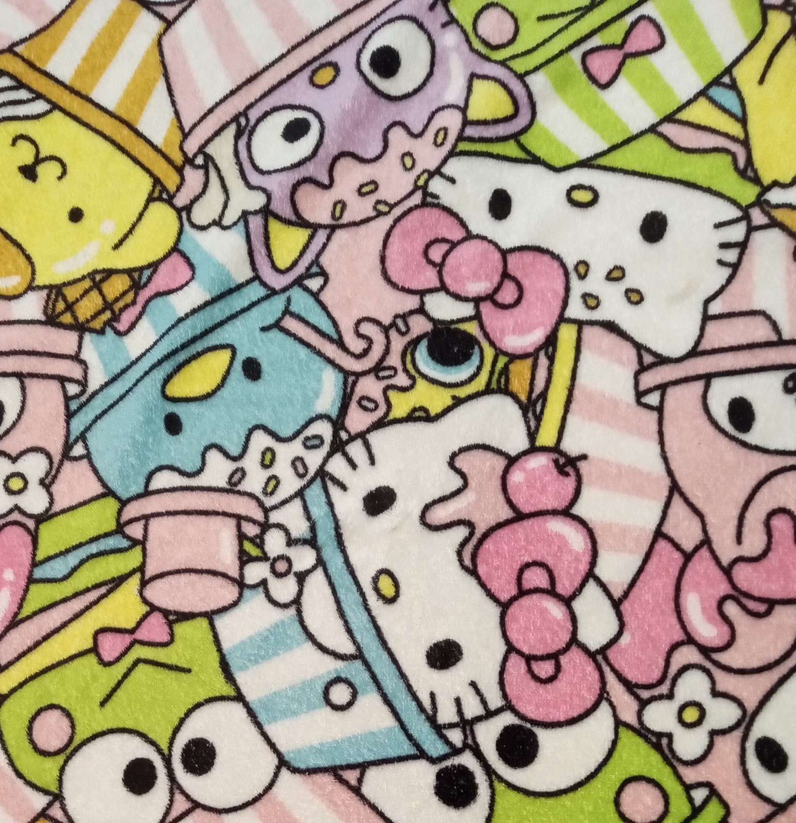Hello Kitty & Friends Lap Blanket. 49"x41". Great Condition gallery