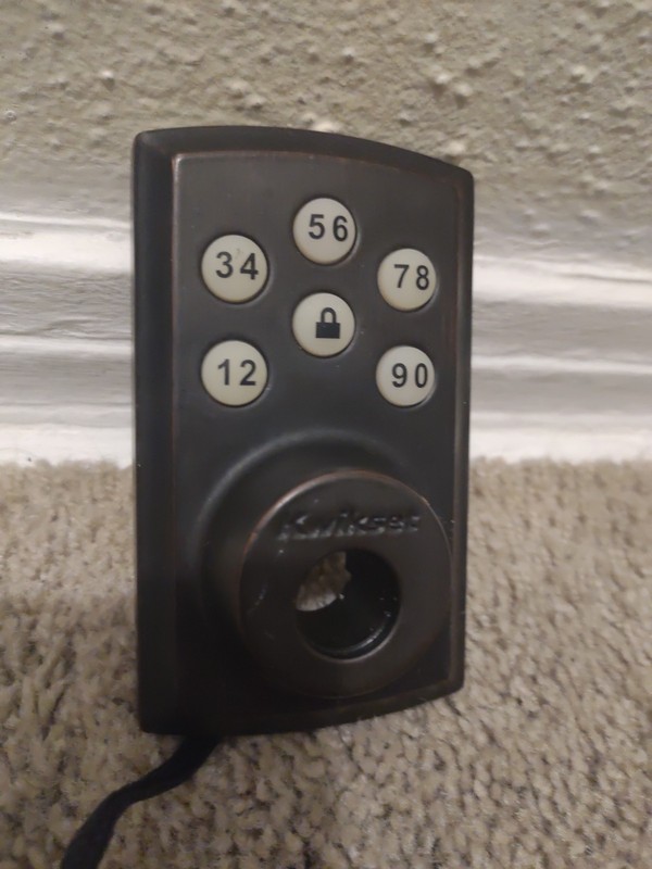 Kwikset SmartCode 888 Touchpad Electronic Deadbolt For Parts Only gallery