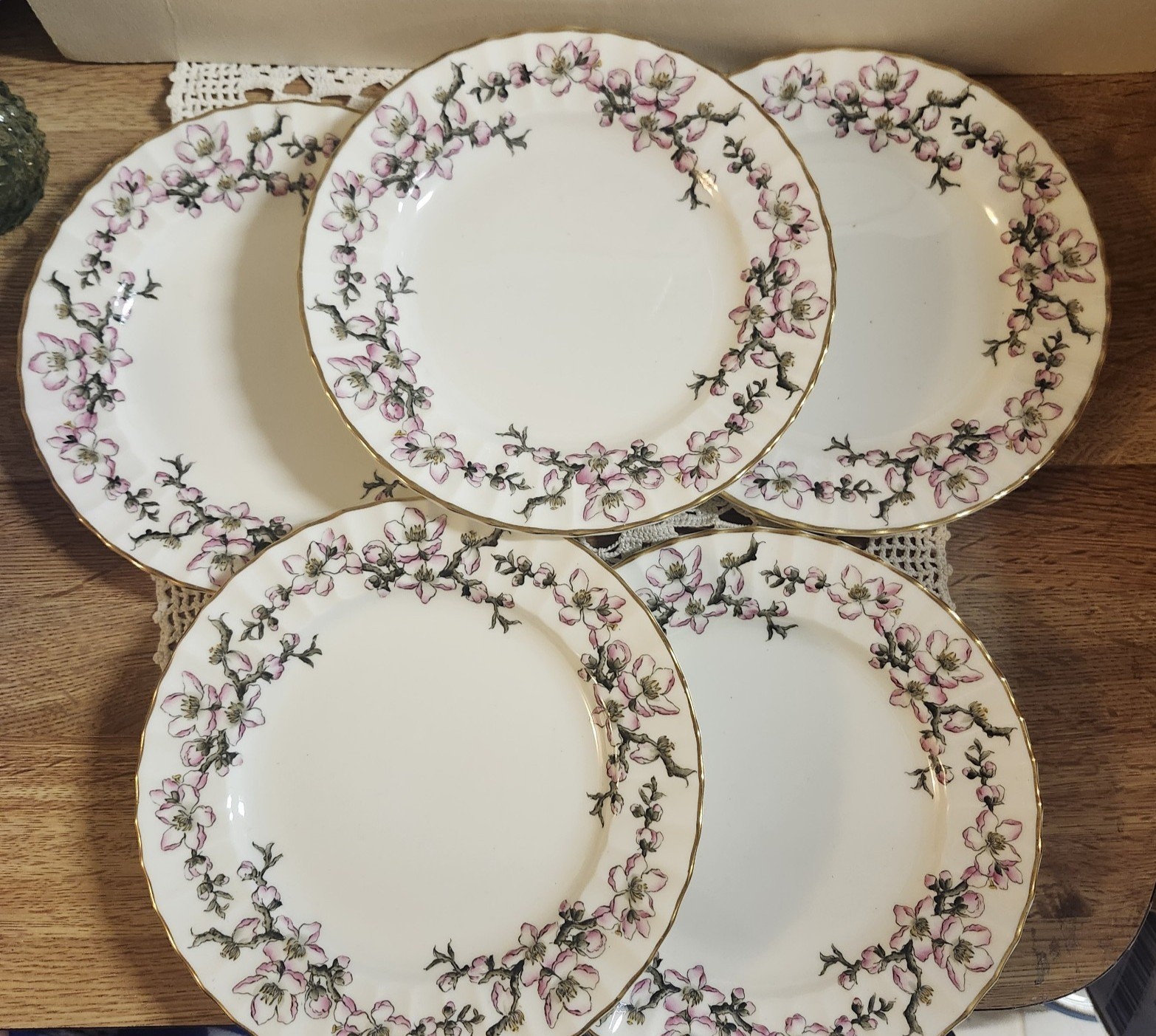 5- Royal Worcester 8" Lunch Plates Pomerina - Rare Print - Pink Floral Vintage gallery