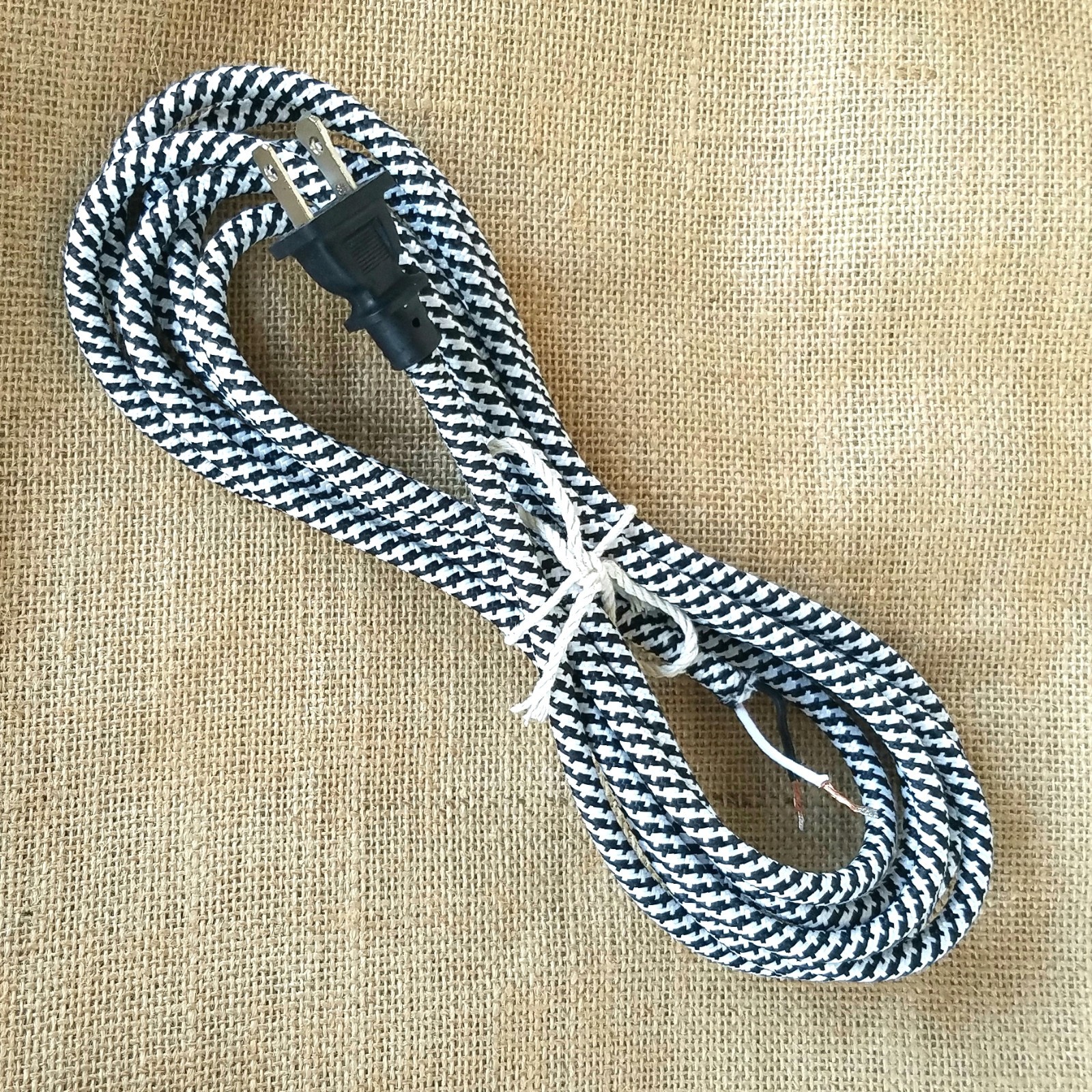 Antique Style Rayon Houndstooth Cloth Covered Cord SVT/2 18 Gauge Cord Set gallery