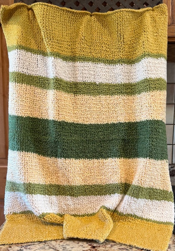 Comfy lap throw— chair throw, mini afghan, wheel chair throw, pet comforter. gallery