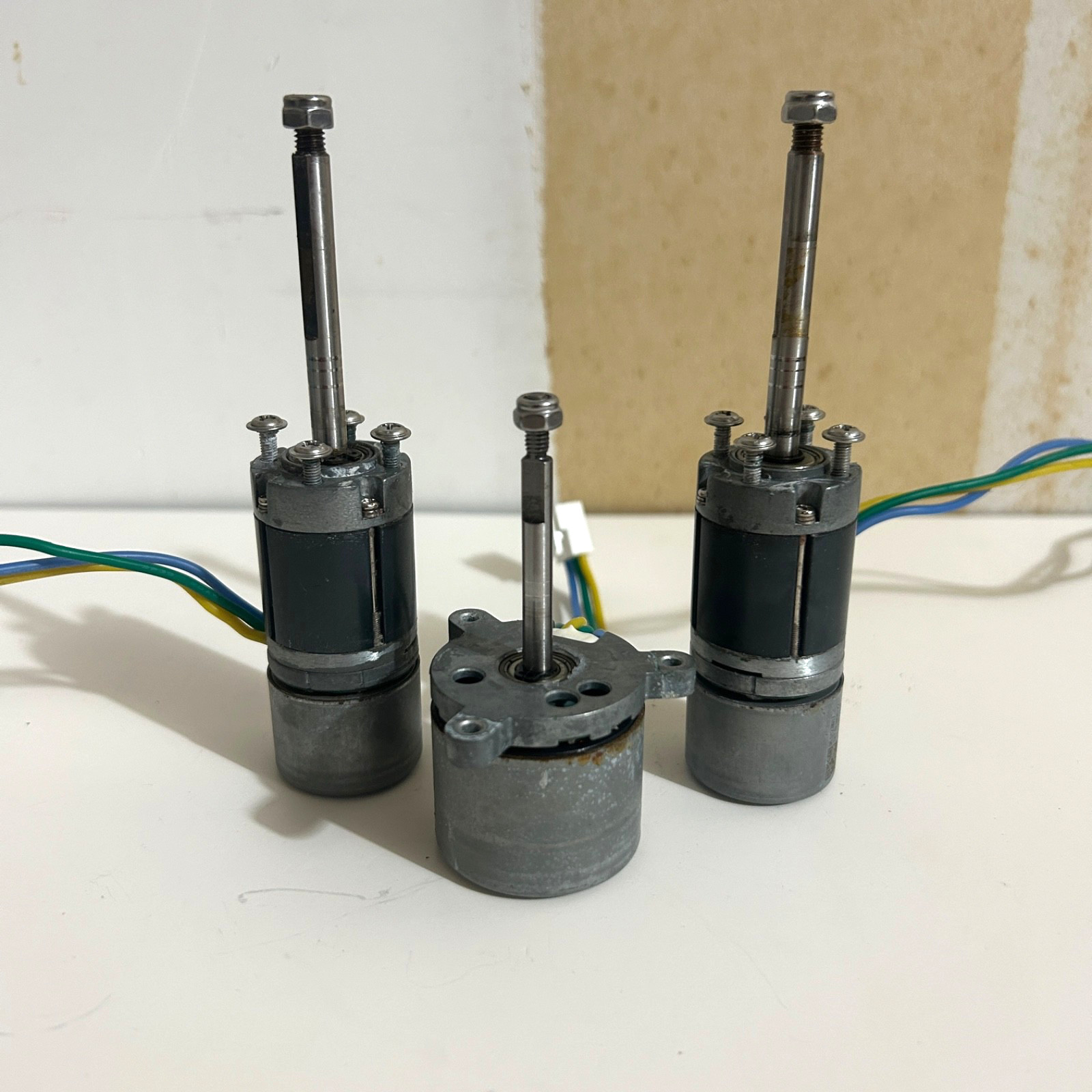 Replacement Motors for Seauto SAT20PRO Cordless Wall Climbing Robotic Pool Clean gallery