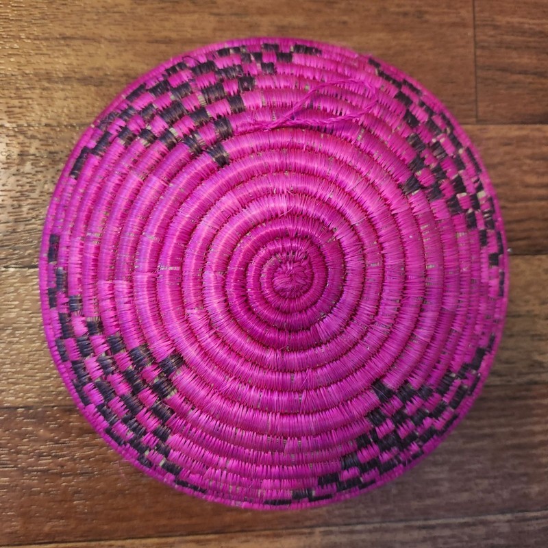 Round Wall Basket Set Decor and Storage Pink/Brown and Blue/Tan 8" gallery