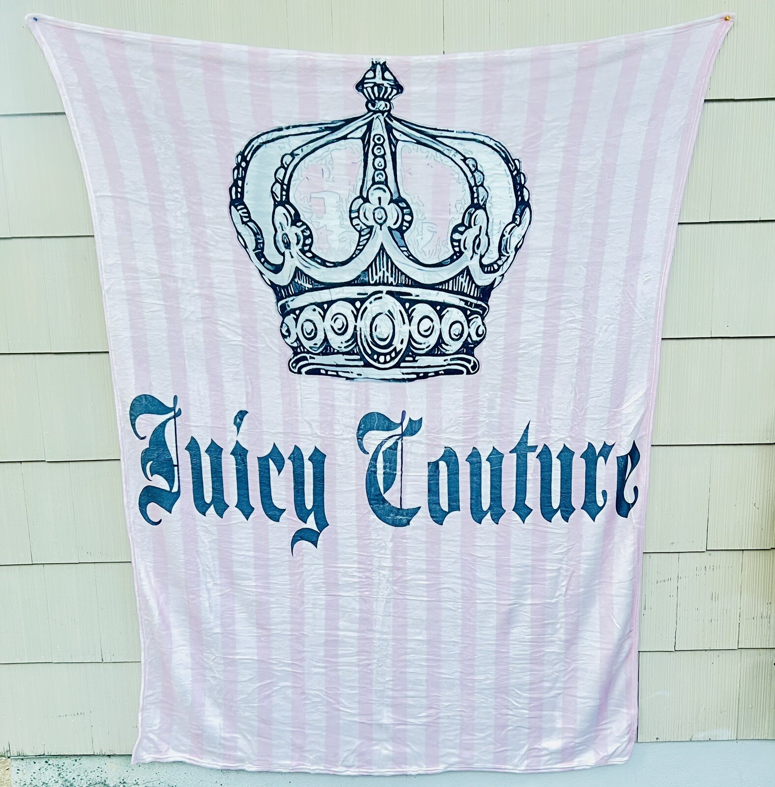 Juicy Couture Blanket/Extra Large/Almost 80in x 60in/Super Soft 🔥 gallery
