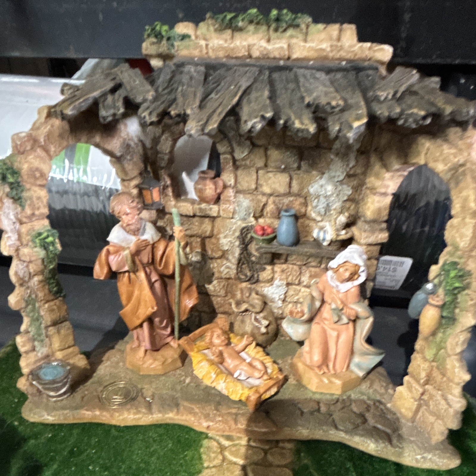Vintage Fontanini Heirloom Nativity Set gallery