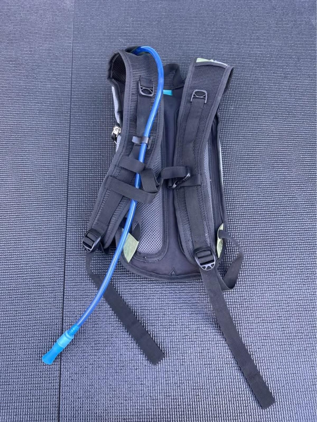 Cabela’s Hydration Backpack w/ Reservoir – Hiking / Biking Pack 2
