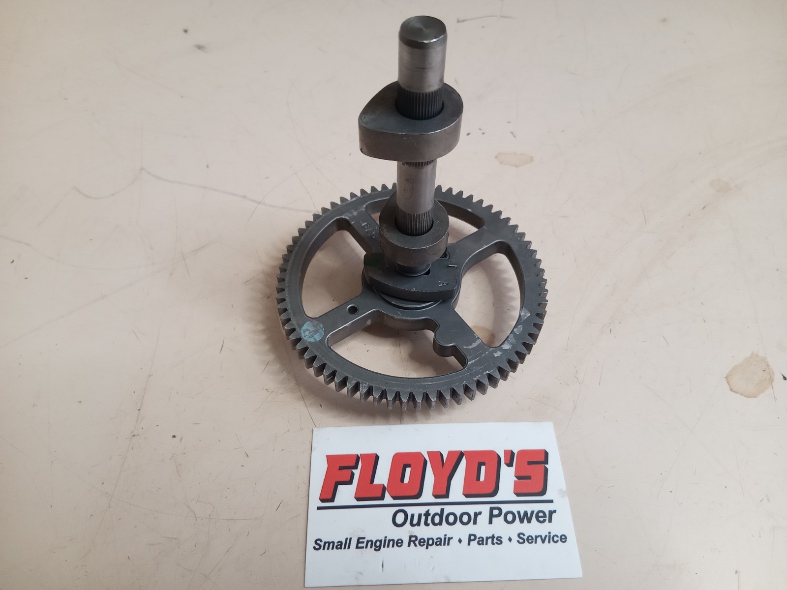 Briggs & Stratton Model 31C707 Camshaft 793880 84005207 gallery