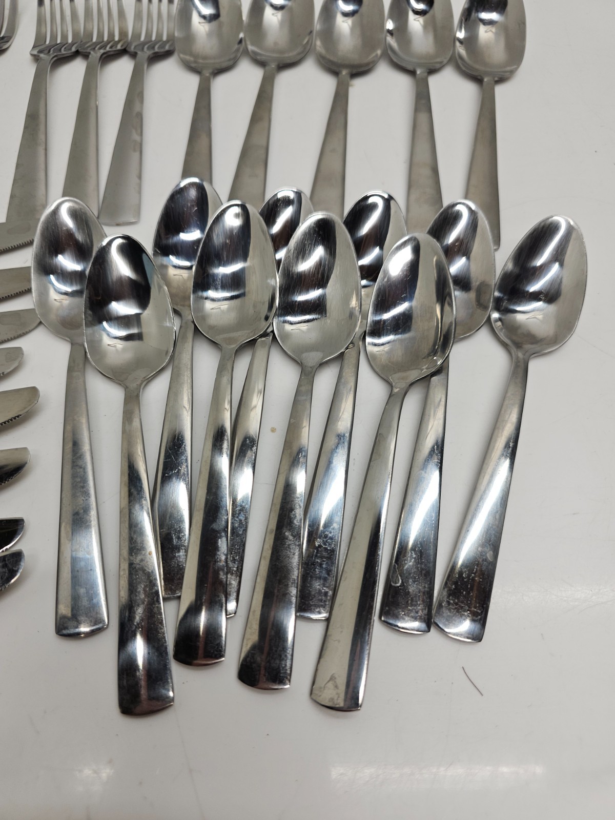 Oneida Flight Flatware Mixed Lot 34 Piece Stainless Steel Silver Tone gallery