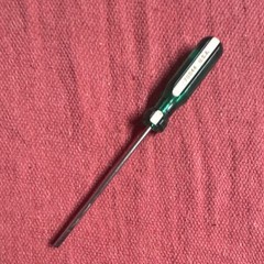 SK 70044 Flat/Slotted Screwdriver Green Handle Steel Plastic Single Piece