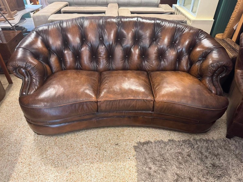 Beautiful Brown Leather Chesterfield Sofa gallery