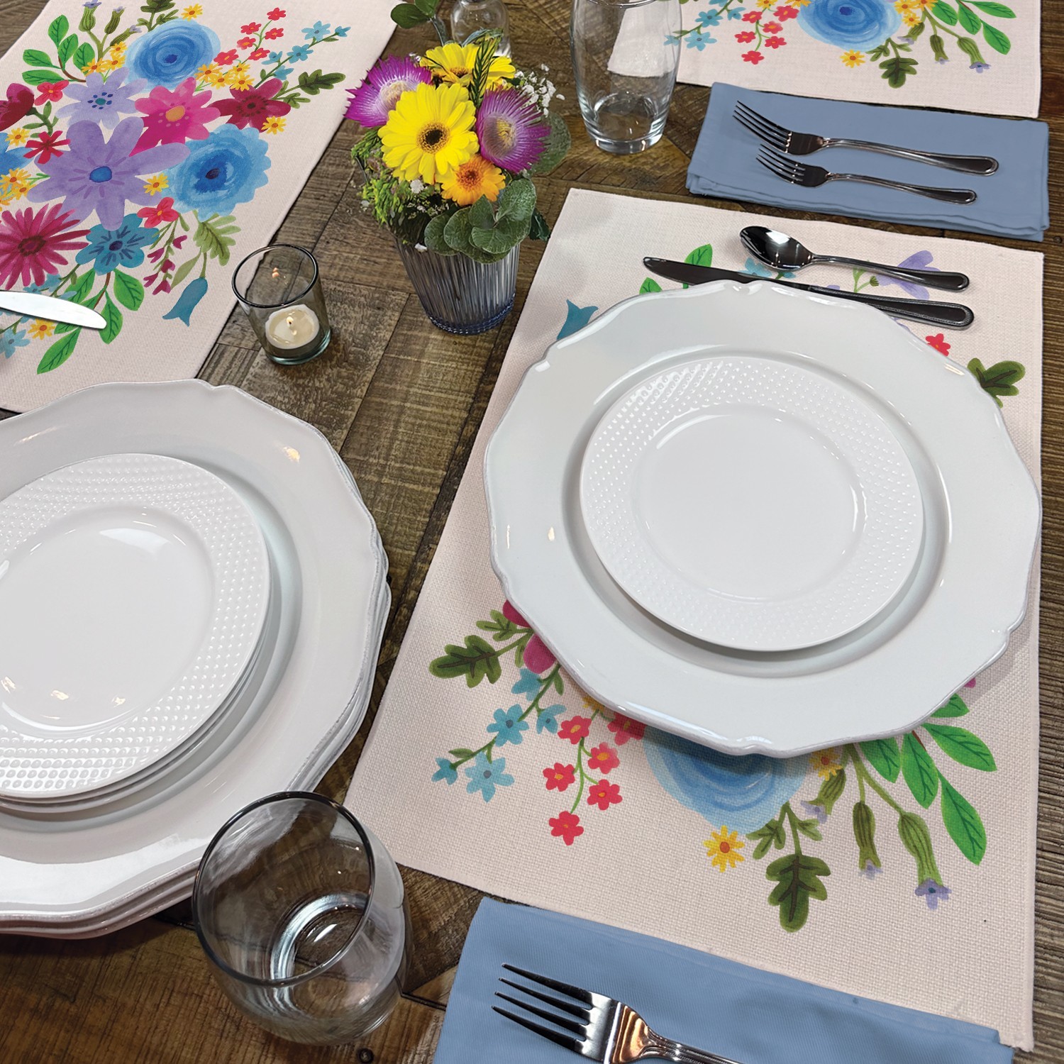 Colorblock 4-Pack Poly-Cotton Blend Placemats Manufactured in The USA gallery