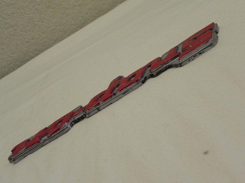 Snap-On Genuine Red & Silver Emblem Plastic Badge Decal Logo 8'' Long gallery