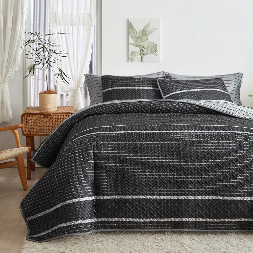 Flysheep Dark Grey Boho Quilt Set Full Queen Size, 3 Pcs White Striped on Gra...