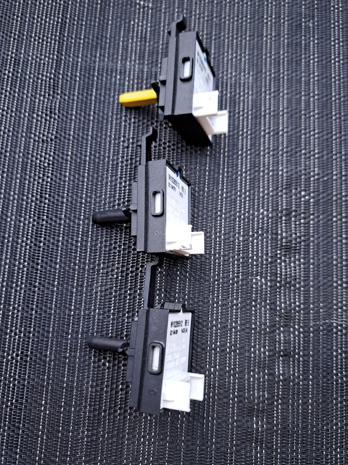 W10285518 & W10285512 X 2 Load Size And Temp Switch For WHIRLPOOL WASHER gallery