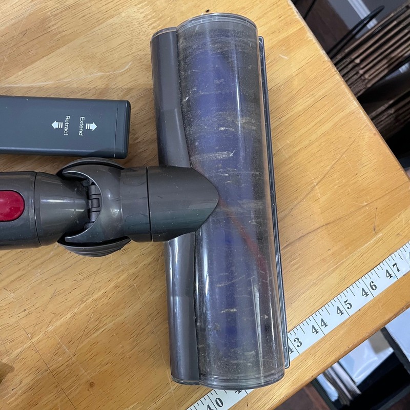 Dyson V7 Absolute Cordless Stick Vacuum Red Gray with Attachments Tested gallery