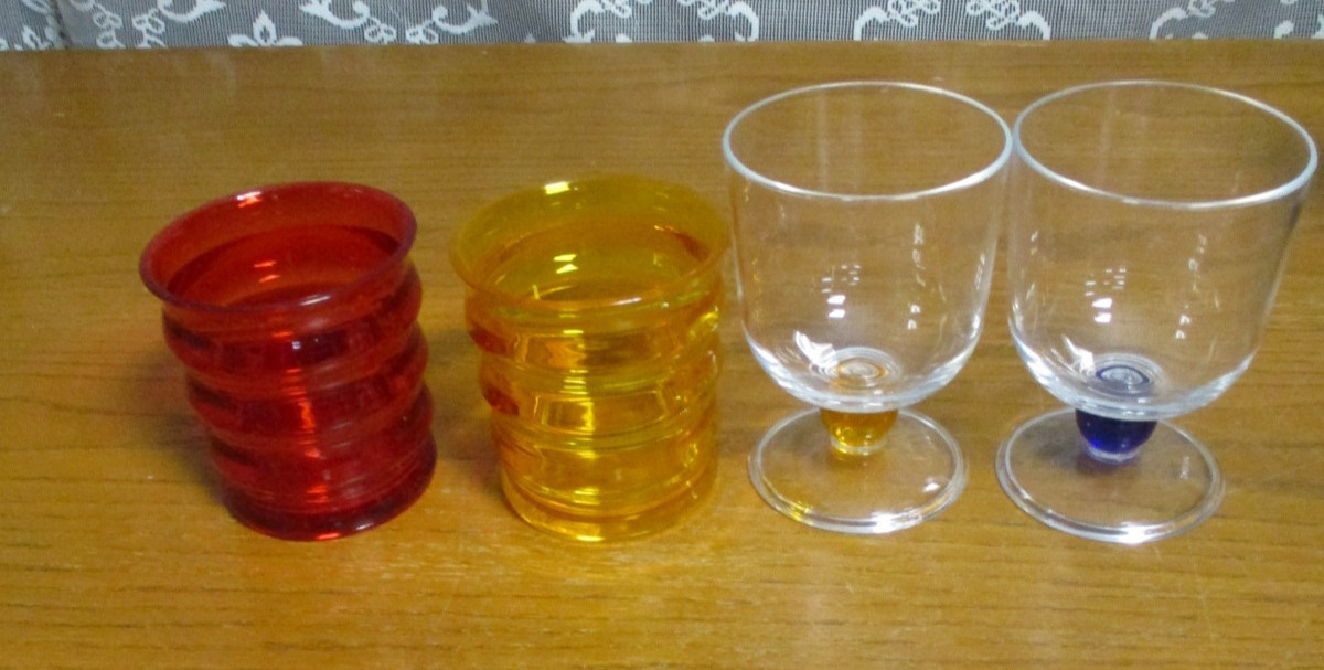 x2 Ribbed Tumblers and x2 Stemware - Plastic Acrylic - Taiwan gallery