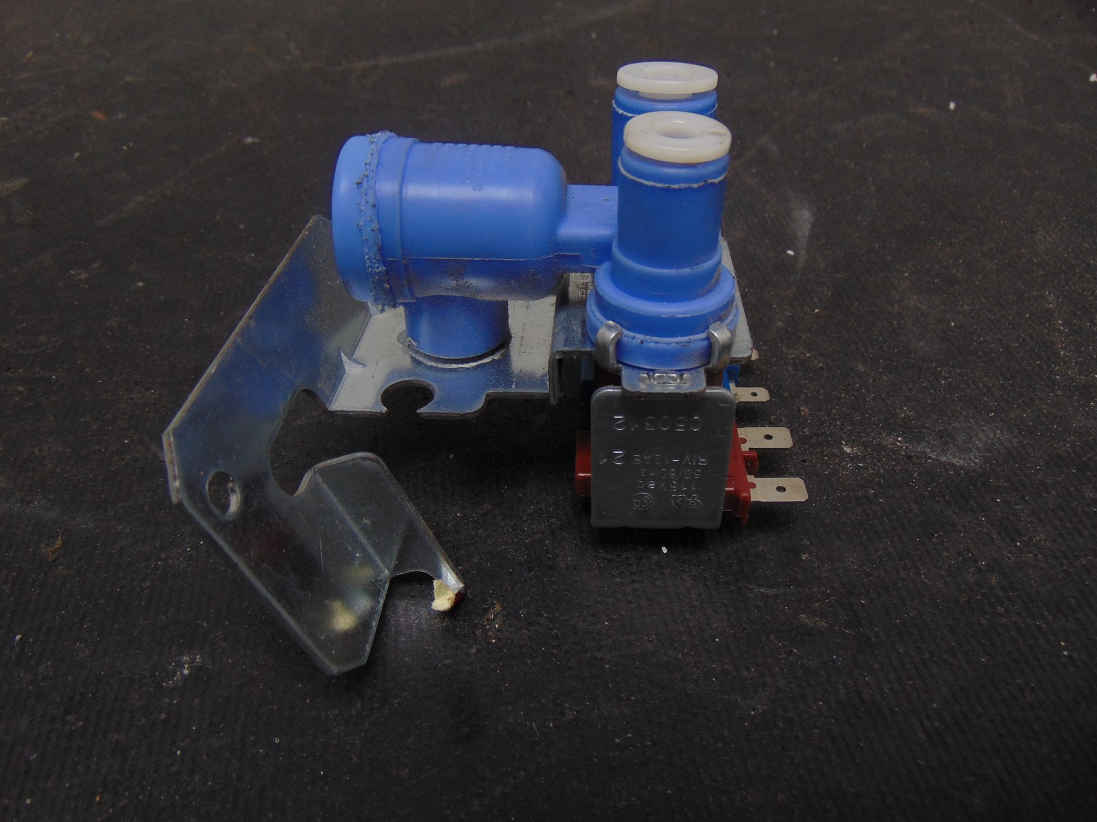 GE Refrigerator PSS27SGRDSS Water Inlet Valve WR57X10040 gallery
