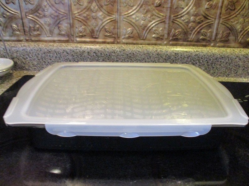 CHEFMATE Marinade Tray with Snap Lid gallery