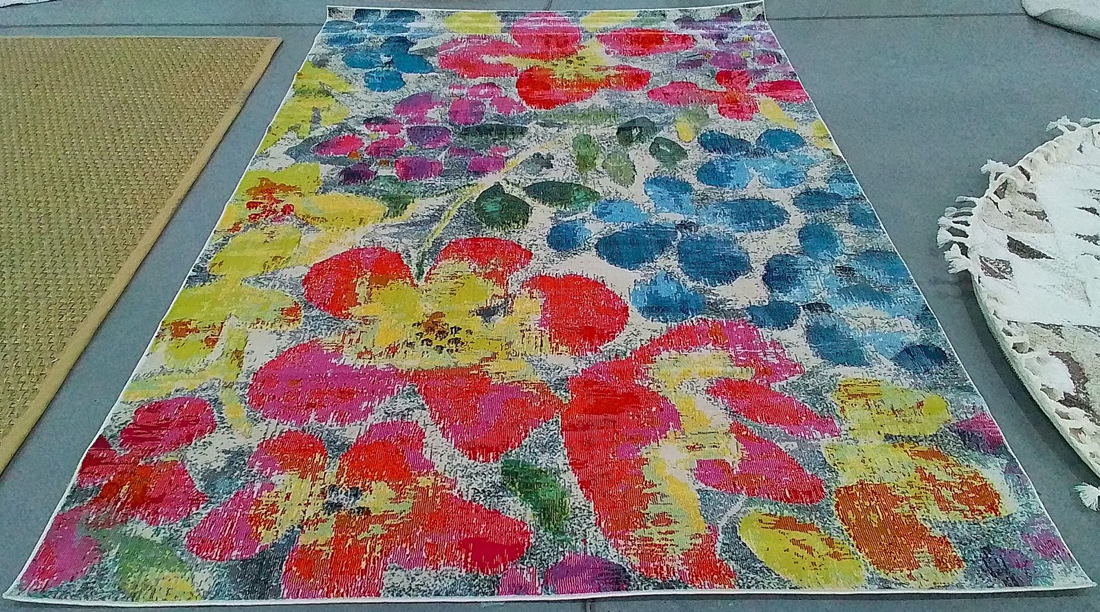 BLUE / YELLOW 6'-7" x 9'-10" Back Stain Rug, Reduced Price 1172790999 LLN360A-6 gallery