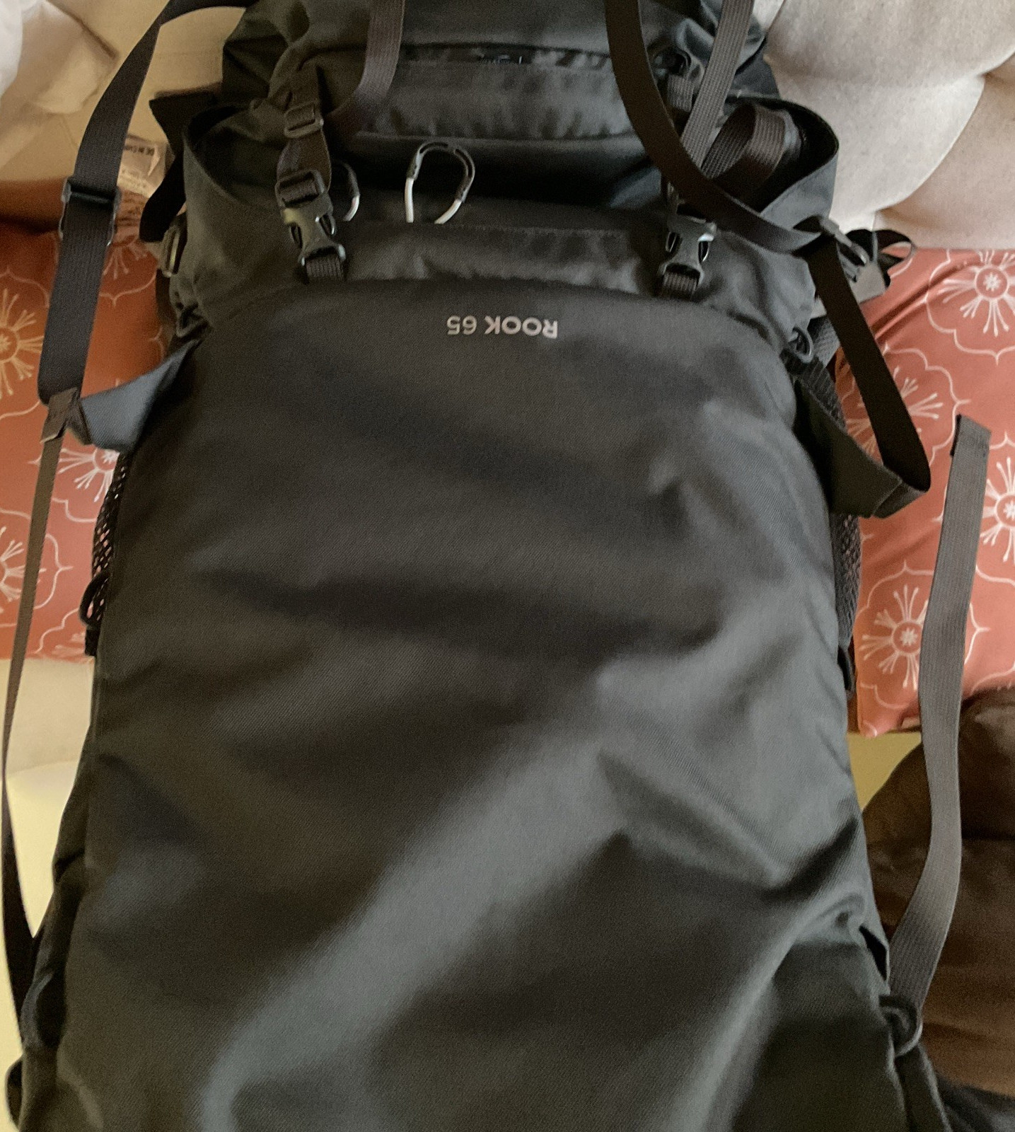 Osprey Rook 65 65L Black Hiking Backpack Ventilated Back Panel Hydration