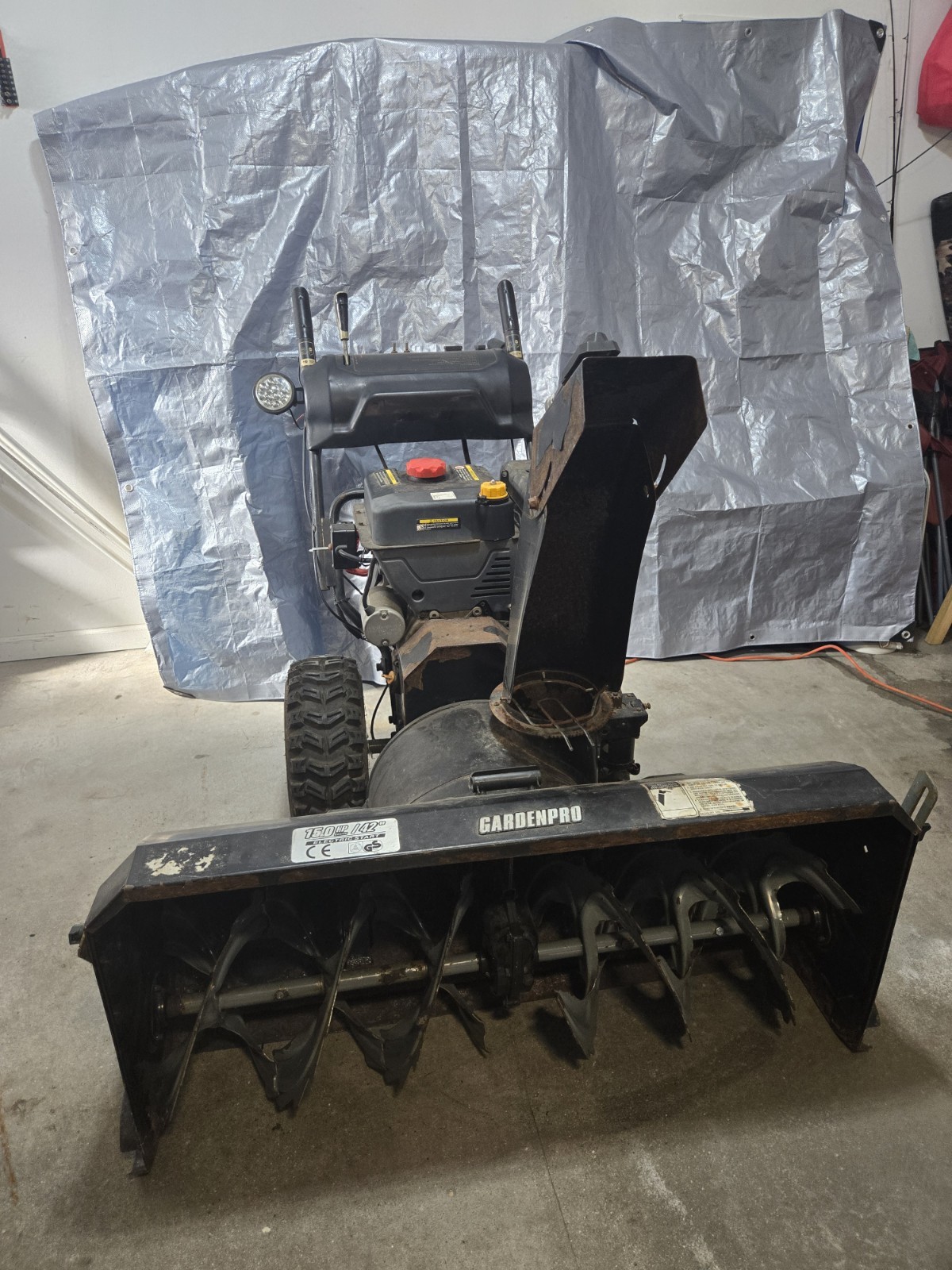 Gardenpro Loncin 420cc Two Stage Gasoline Snow Blower 42in Black Electric Start gallery