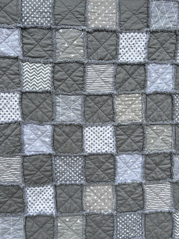 Handmade Gray White Patchwork Quilt 100% Cotton Traditional 42" x 52" New gallery