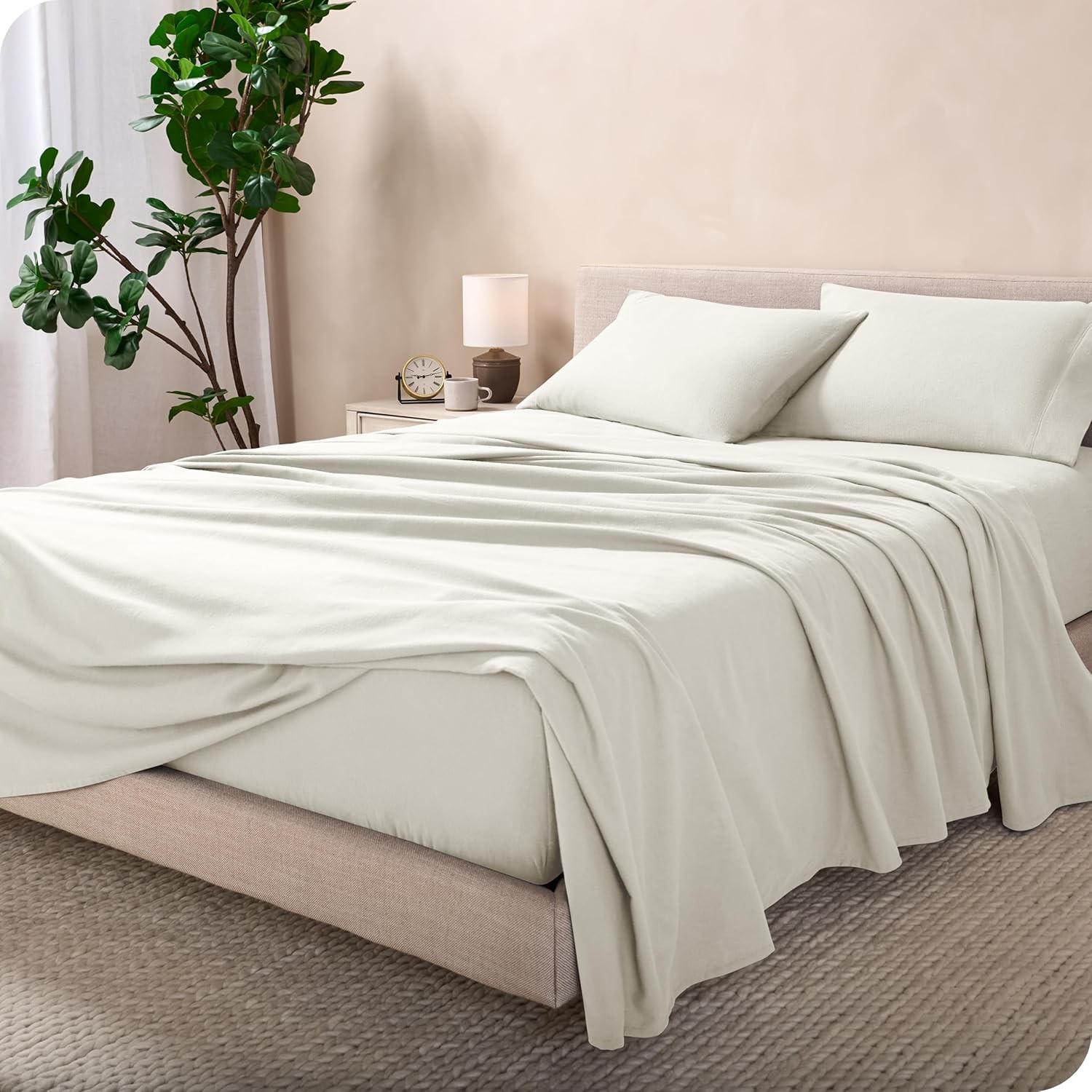 Flannel bedding set, heavyweight fabric as soft as velvet gallery