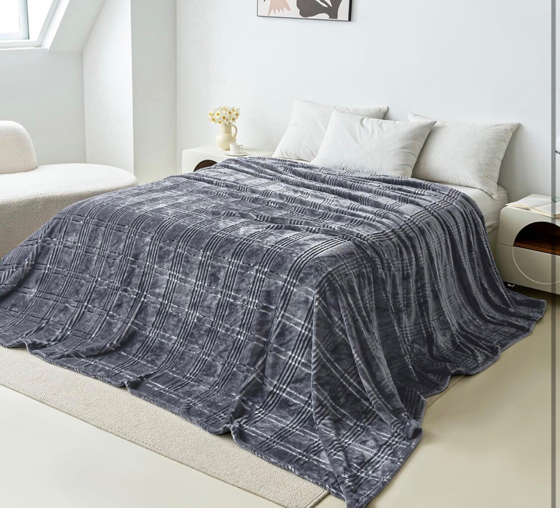COOVA Oversized King Comfortable Fleece Blanket, Dark Grey Pattern 120"x120" gallery