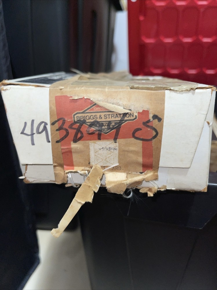 Briggs & Stratton 493894 Control Bracket