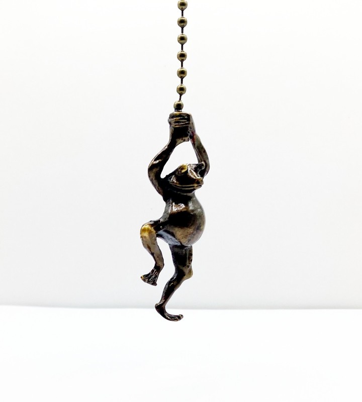 Lamp Parts-Socket/Fan Pull Chain-HANGING FROG-Antq. Brass Finish-15" Chain gallery