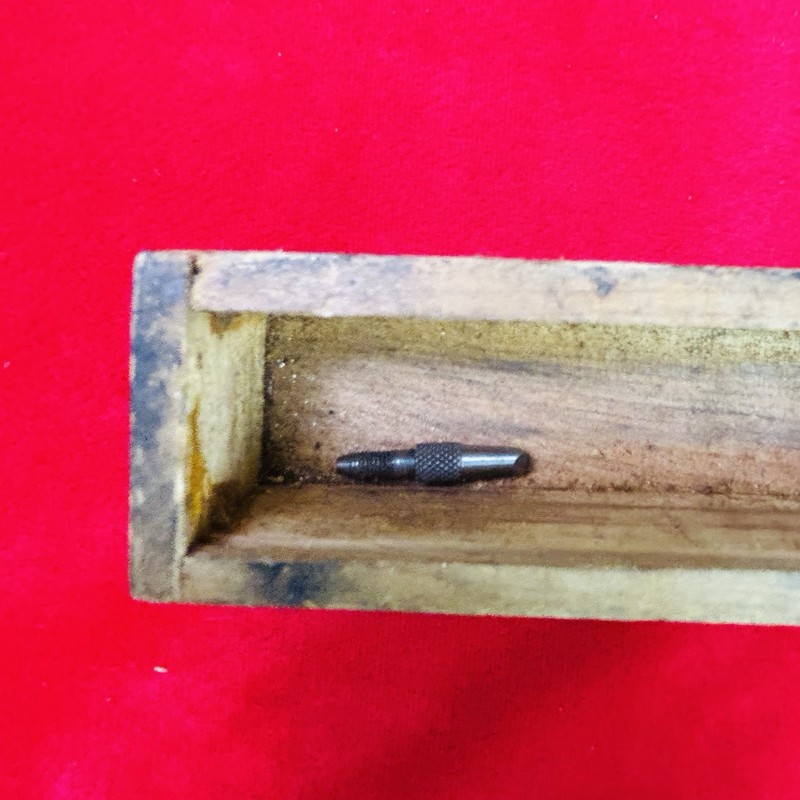 Brown & Sharpe No. 770 Style 2 Automatic Center Punch in Original Wood Box USA gallery