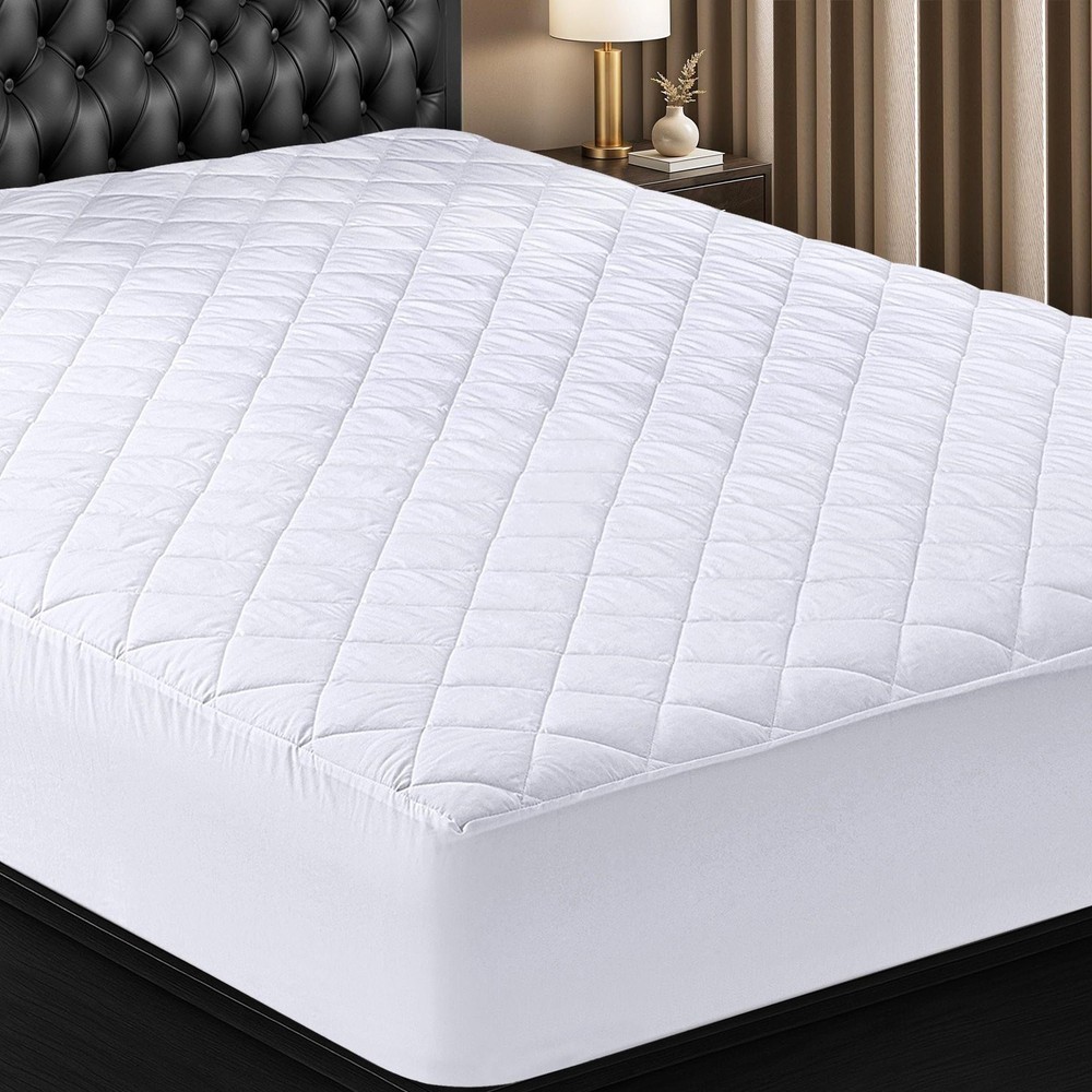 Utopia Bedding Quilted Fitted Mattress Pad, Twin XL Size, Elastic Fitted...