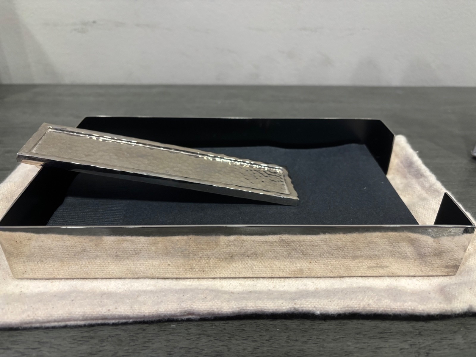 MICHAEL ARAM NAPKIN HOLDER SILVER STAINLESS STEEL ELEGANT gallery