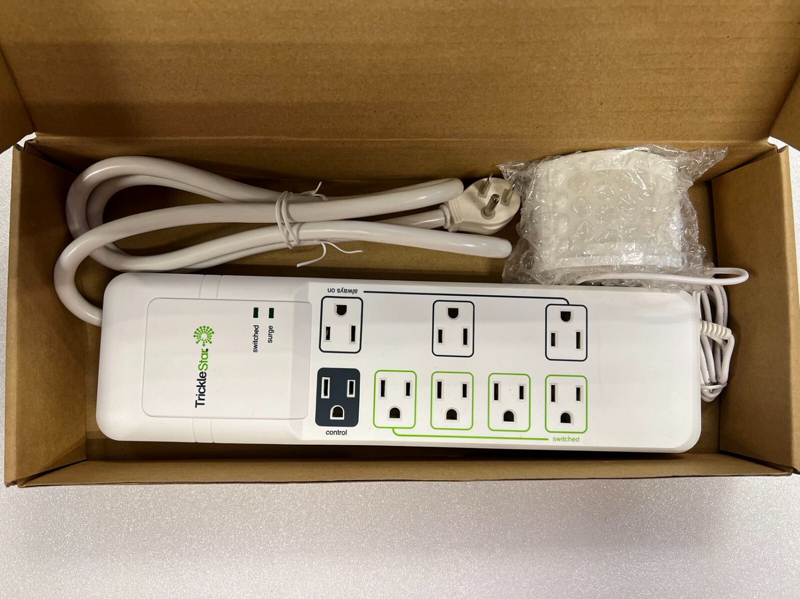 TrickleStar 183SS-US-8XX Motion Sensor PowerStrip 1800W gallery