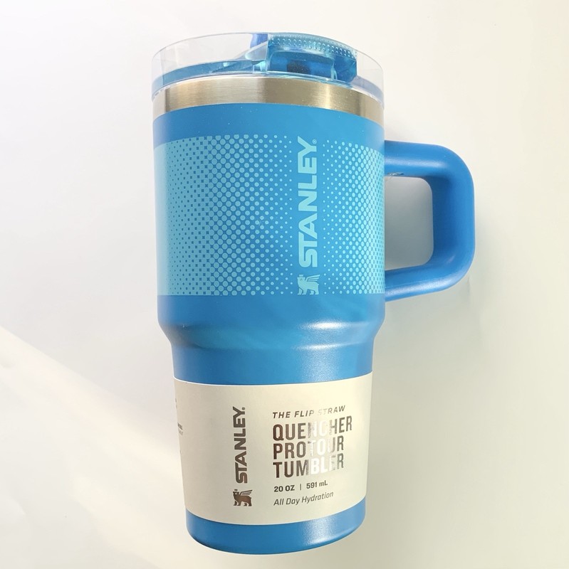 💙 Stanley 💧20 oz The Quencher Protour Flip Straw Tumbler 💙 Blue Azure Fade💧 gallery