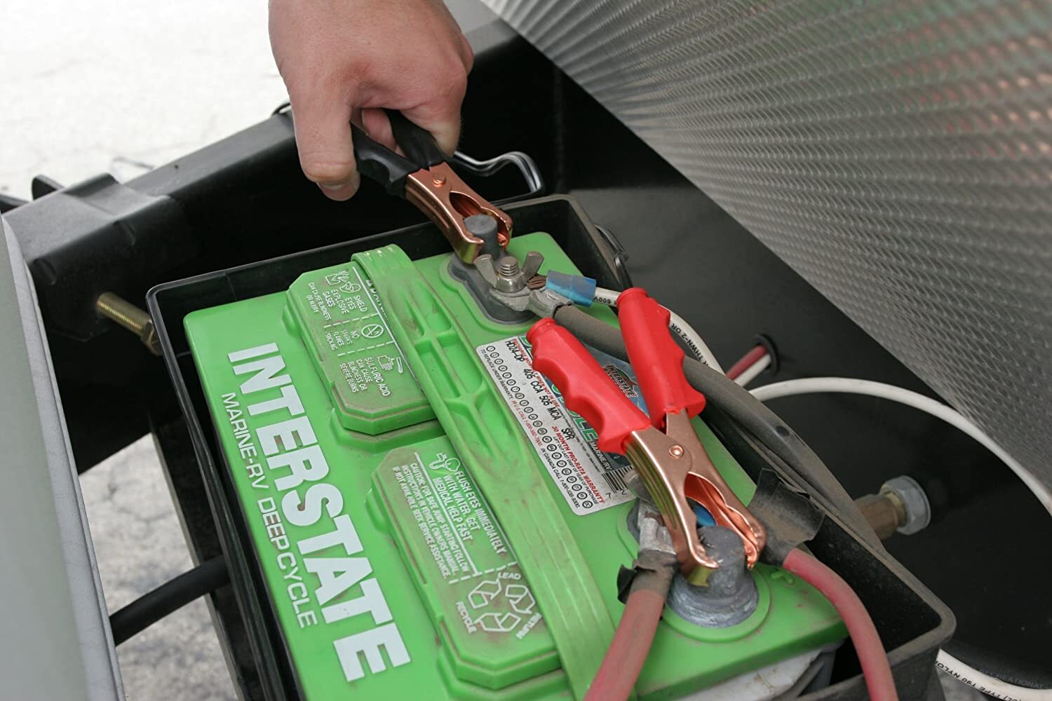 Viair 40045 400P-Automatic Portable Compressor Kit (12V, 33% Duty, 40 Min.) gallery
