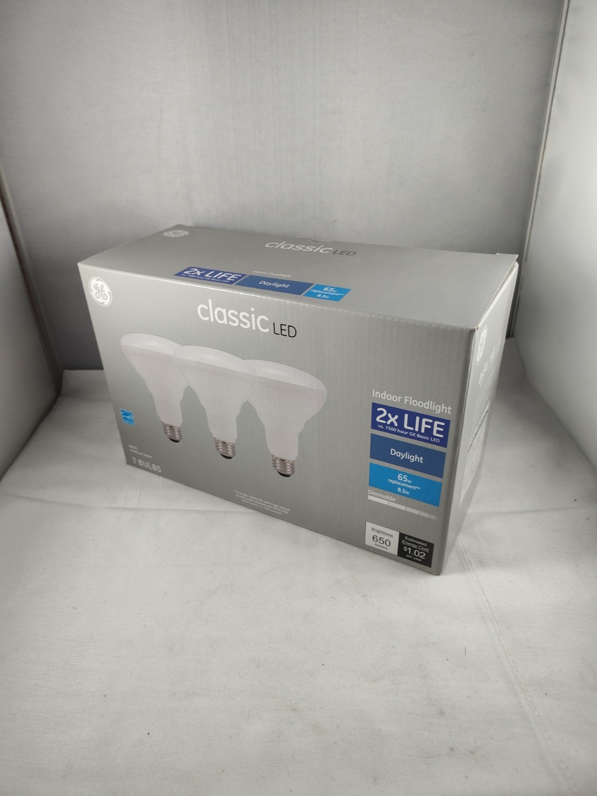 GE Classic LED 65-Watt EQ BR30 Daylight Indoor Floodlight 3 Pack gallery