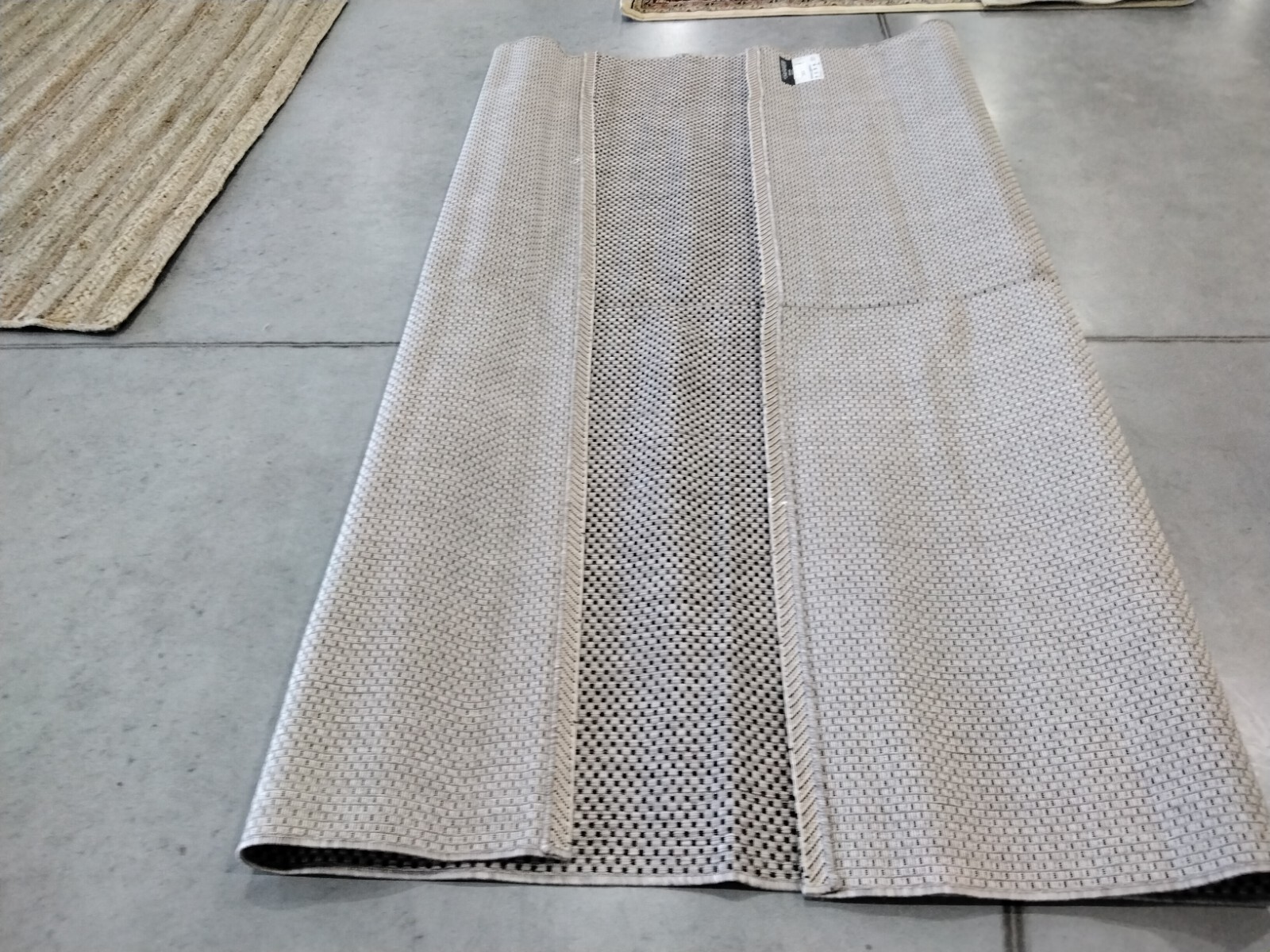 BLACK / BEIGE 9' X 9' Back Stain Rug, Reduced Price 1172738347 CY8521-36621-9SQ gallery