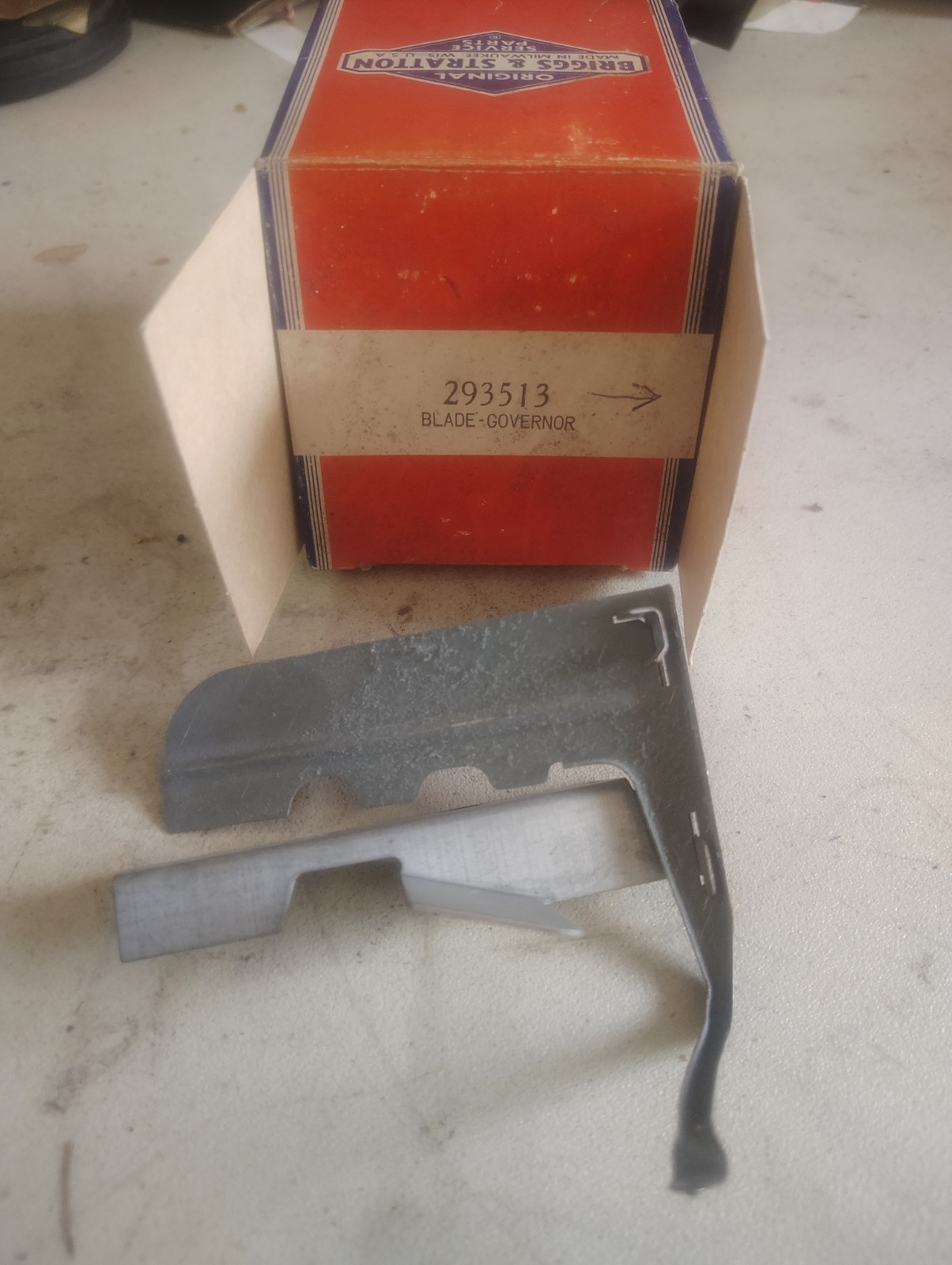Briggs and Stratton governor blade 293513 gallery