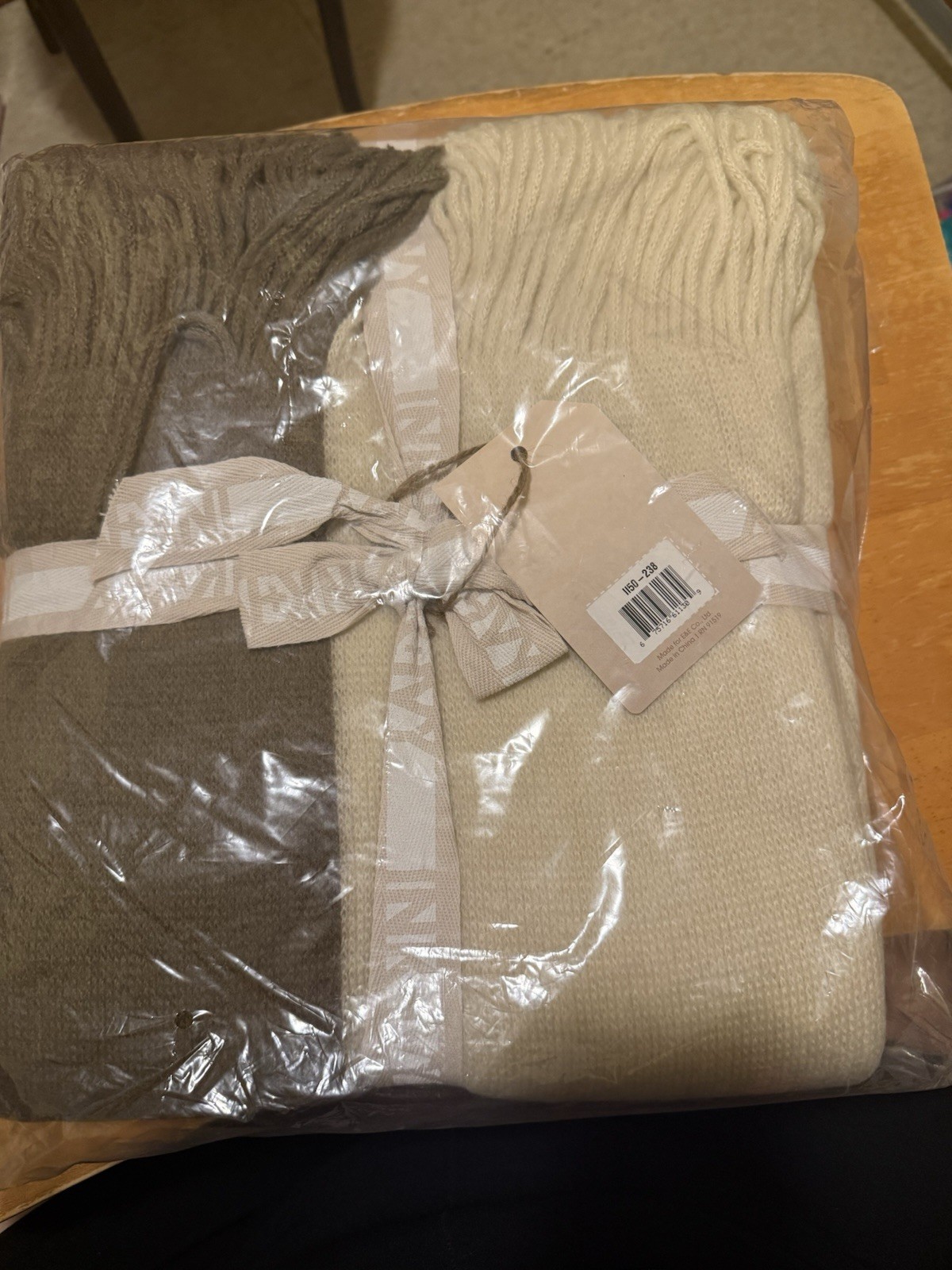 Ink & Ivy Color Block Throw 50in. x 60in. 127cm x 152cm Beige And Brown Color gallery
