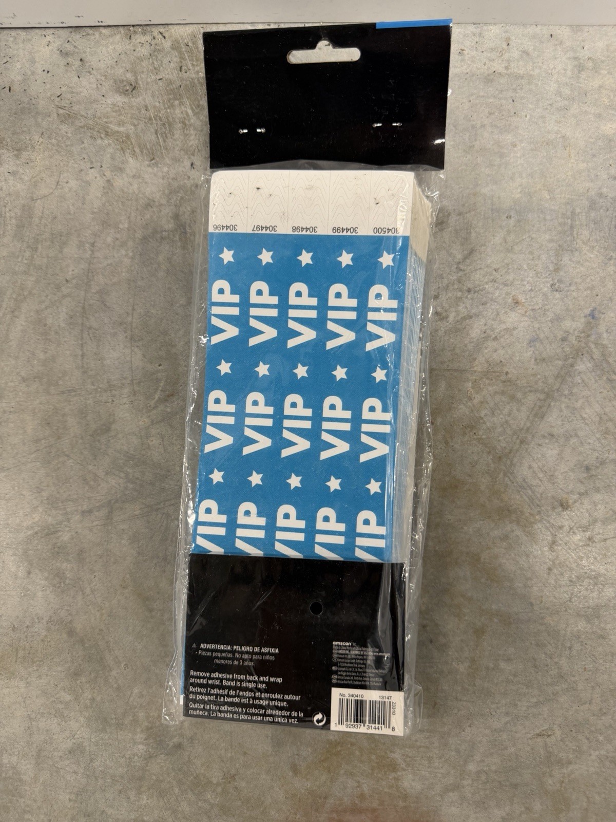 x3 500 VIP Wristbands Blue Sequentially Numbered Glow Under Black Light gallery