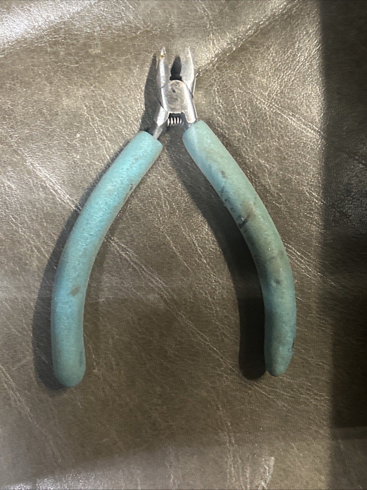 XCELITE 109CG 4" Midget Full-Flush Cutting Plier/ Diagonal Cutter (Made in USA) gallery