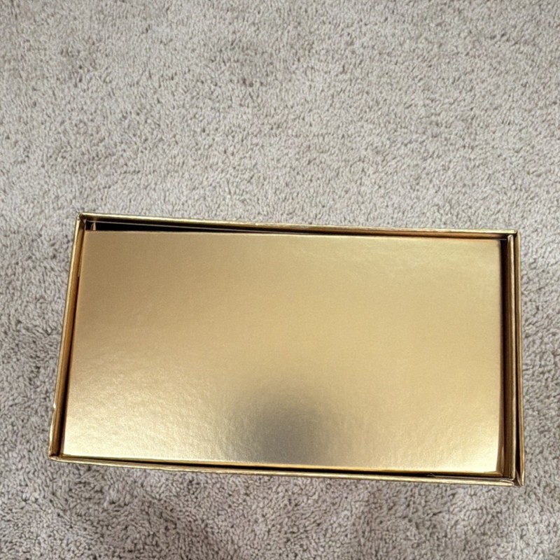 Dolce&Gabbana Gold Gift Box Solid Pattern Single Item size 10.5”x7.5”x4” gallery