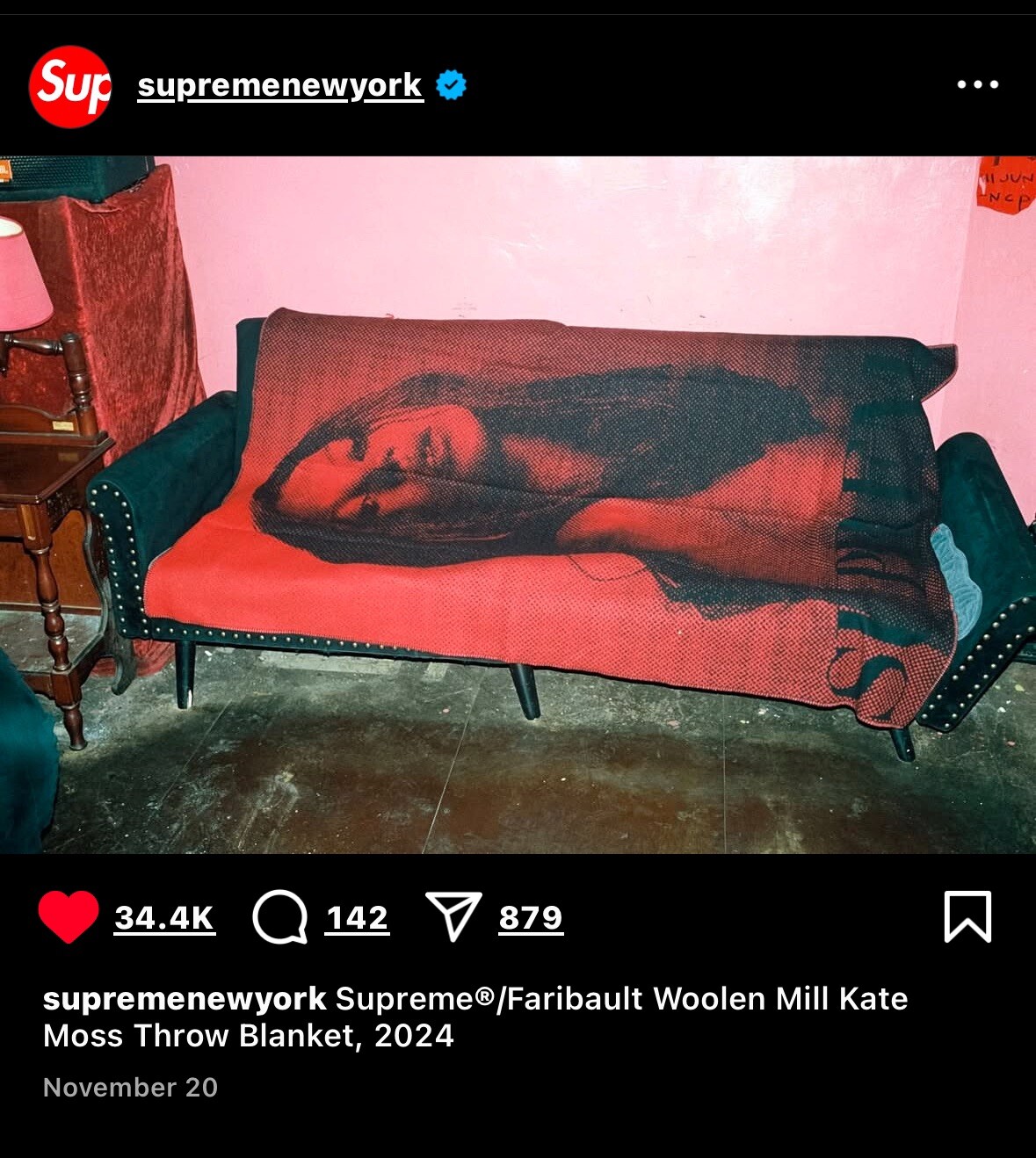 Supreme®/Faribault Woolen Mill Kate Moss Throw Blanket - Red - FW24 gallery