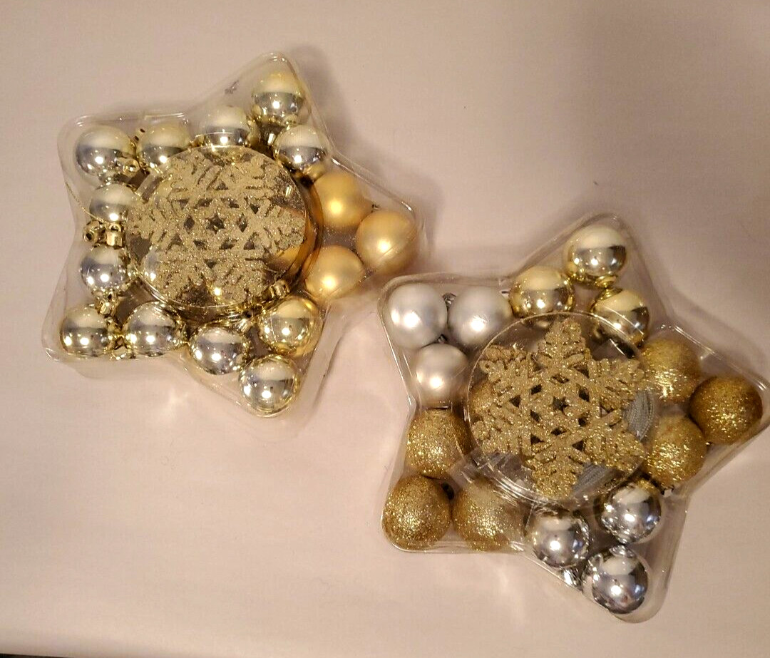 (50+) Shatterproof Christmas Ornaments Shiny, Matte, Balls, Glitter Snowflakes gallery