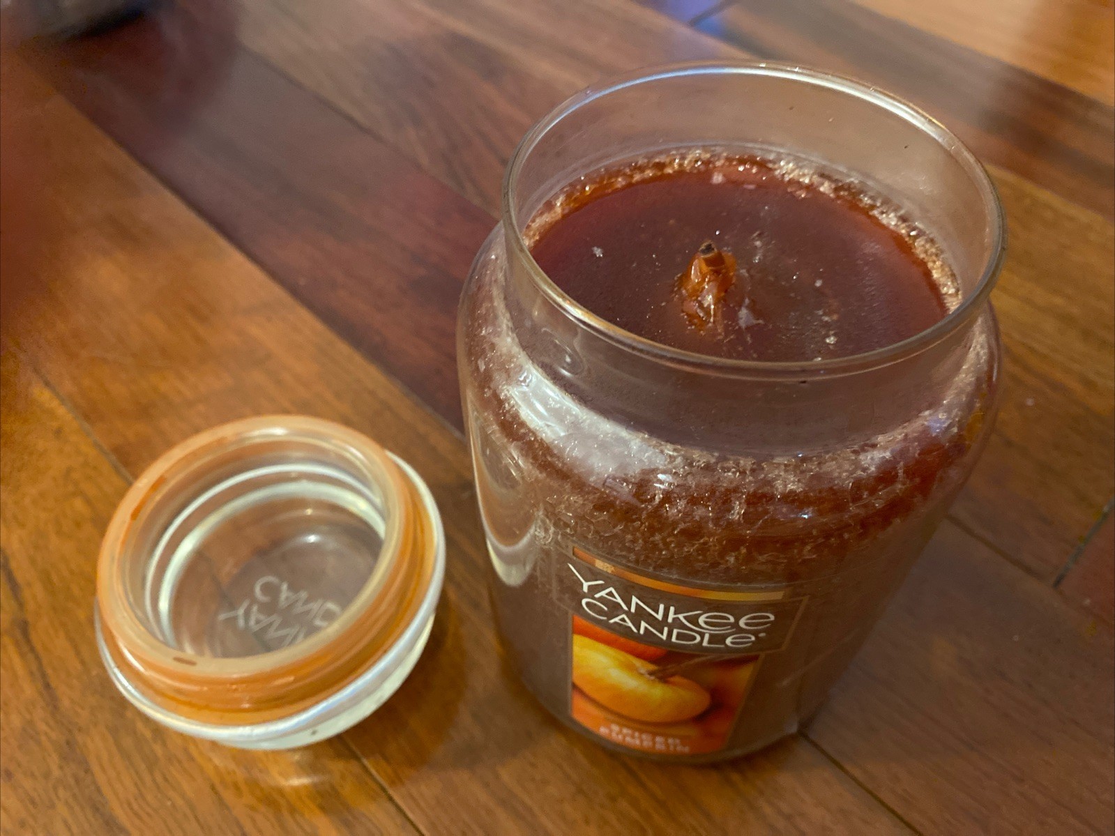 Yankee Candle Spiced Pumpkin Single Wick Large 22 oz Candle Classic Jar New Read gallery